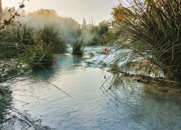 Trek Lago di Bolsena- Pitigliano Vie Cave - Saturnia