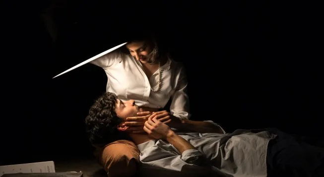 Amen, il primo testo teatrale di Massimo Recalcati al Franco Parenti