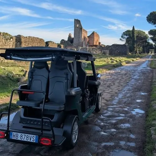 Via Appia: Tour guidato in golf cart condiviso (Roma) Tickets