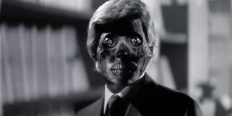 ESSI VIVONO THEY LIVE