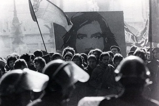 Gli occhi di Piero – Storia di Piero Bruno, un ragazzo degli anni ‘70